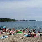In With Terrace, Air Condition, Wifi, Washing Machine Apartment Rovinj