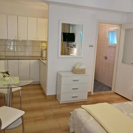 In With Terrace, Air Condition, Wifi, Washing Machine * Rovinj