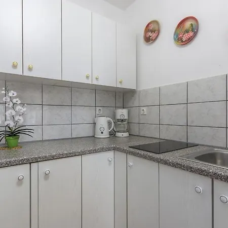 In With Terrace, Air Condition, Wifi, Washing Machine Rovinj